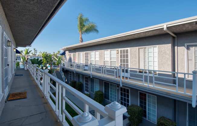 Marina Apartments & Boat Slips Long Beach, CA Exterior Building