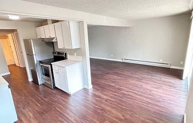 1 bed, 1 bath, 660 sqft, $1,750, Unit 214