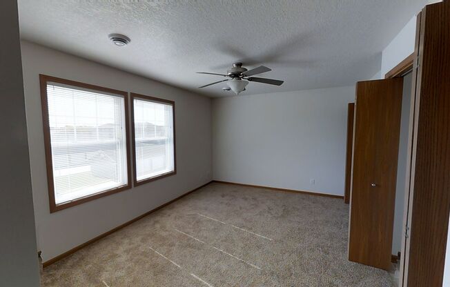 2 beds, 1 bath, 935 sqft, $1,155, Unit 309