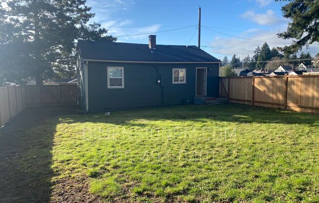 Charming Rambler 2-Bedroom Home with Fully Fenced Yard in Bremerton!