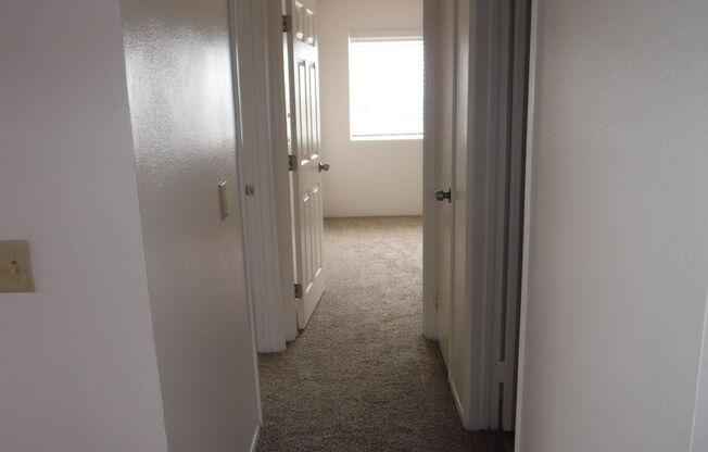 2 beds, 2 baths, $2,500, Unit 8