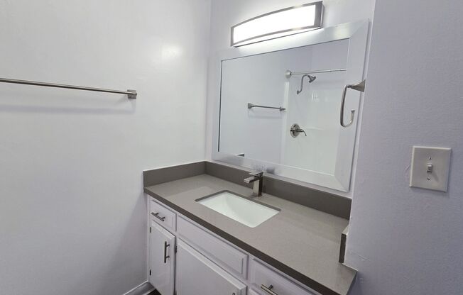 2 beds, 2 baths, 1,100 sqft, $2,398, Unit 201