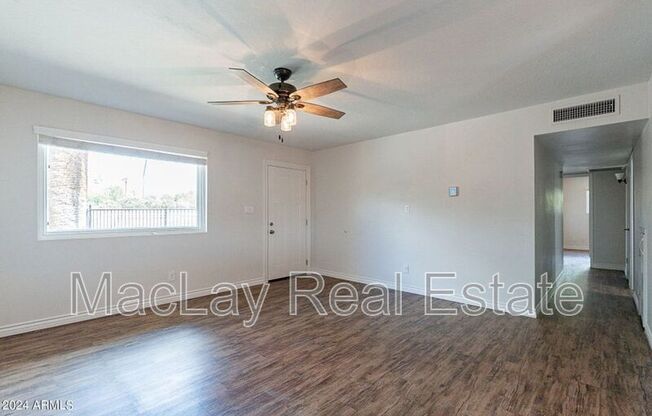 4943 E INDIAN SCHOOL RD