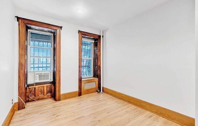27 W 90 ST