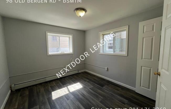 98 OLD BERGEN RD