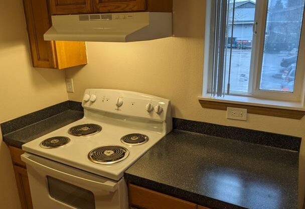 1 bed, 1 bath, 650 sqft, $1,200, Unit 19