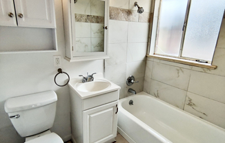 8867 W 54th