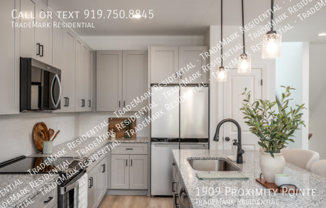 1909 PROXIMITY POINTE