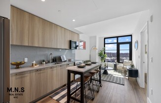1 bed, 1 bath, $3,222, Unit 603