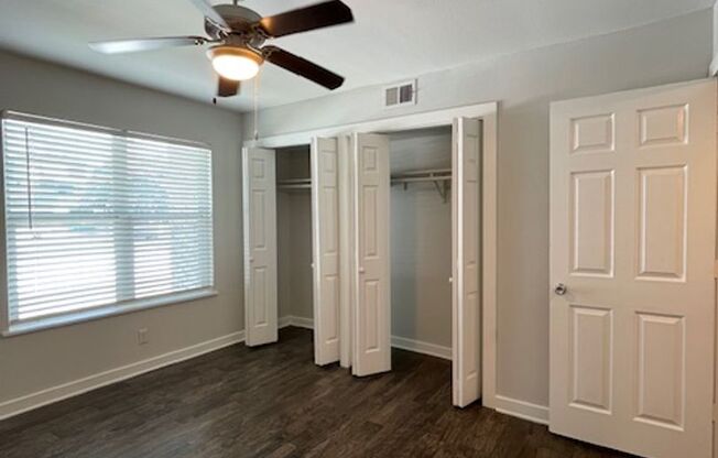2 beds, 2 baths, 931 sqft, $1,225, Unit 02-0212