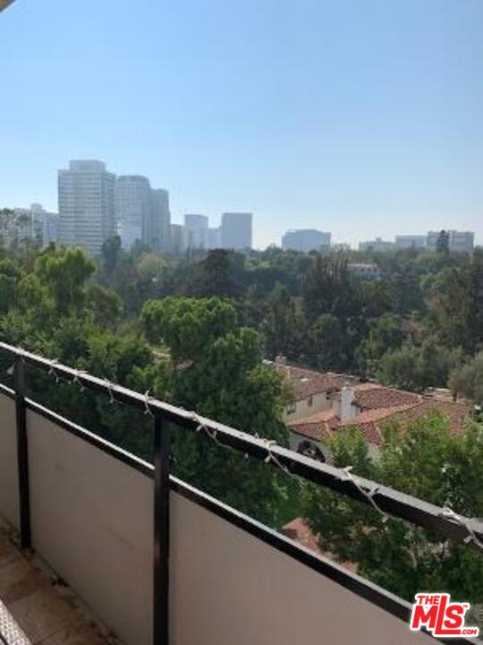 2 beds, 2 baths, 1,088 sqft, $4,350, Unit 1010