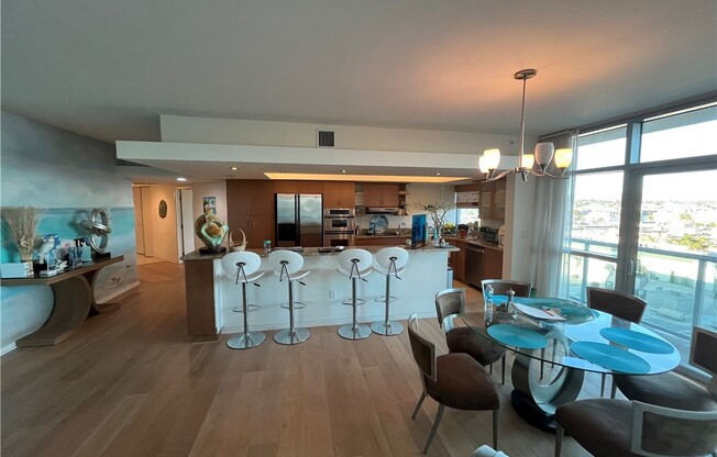 2 beds, 2.5 baths, 1,667 sqft, $10,500, Unit 924