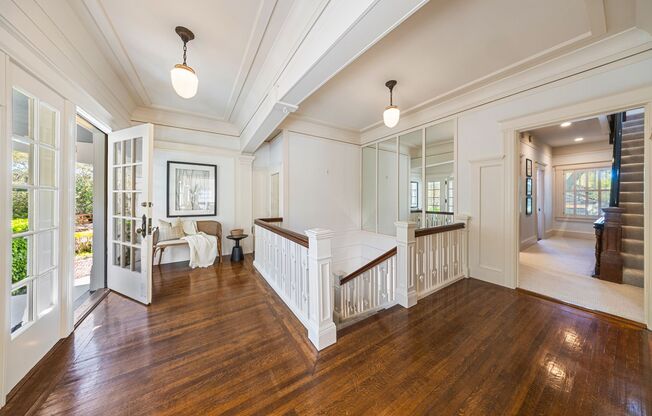 Exquisite 7BD/6.5BA Ross Home w/ Views!  Pool!  Wine Cellar!  FOUNDATION