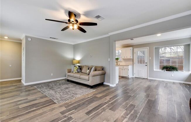 Charming North Austin 3x2.5