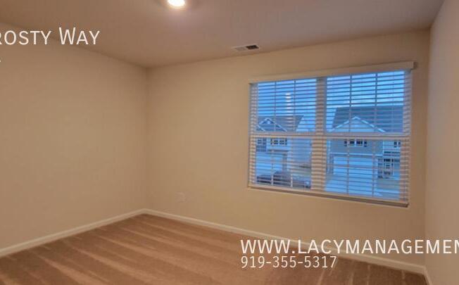 3 beds, 2.5 baths, 1,800 sqft, $1,895