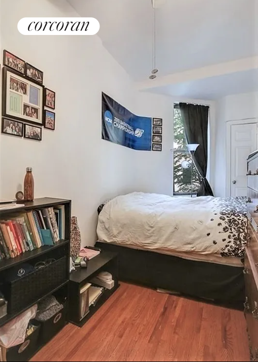 103 W 74 ST