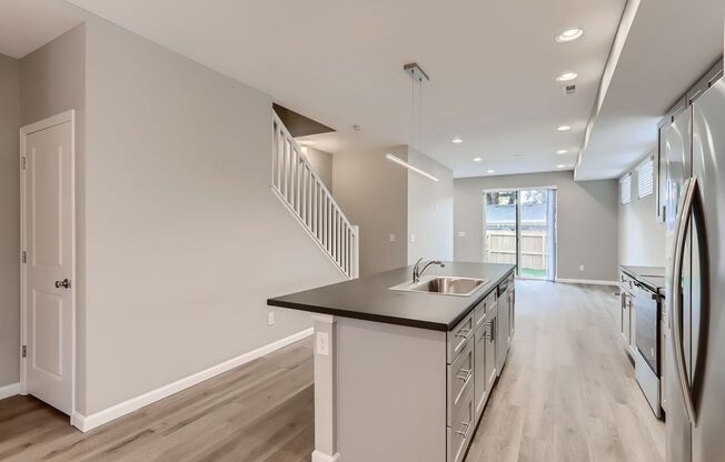 4 beds, 3.5 baths, 2,100 sqft, $3,750, Unit 3007 S Cherokee St