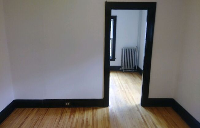 Studio, 1 bath, 211 sqft, $775, Unit 210