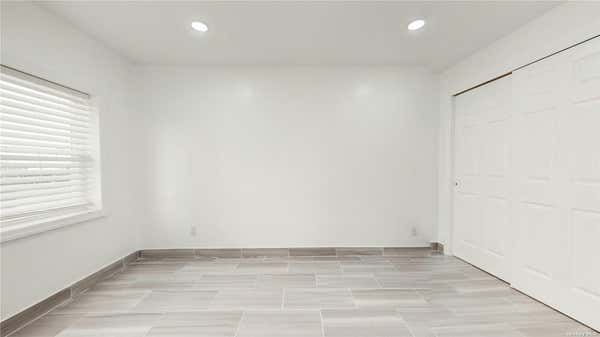 2 beds, 1 bath, $2,900, Unit 2R