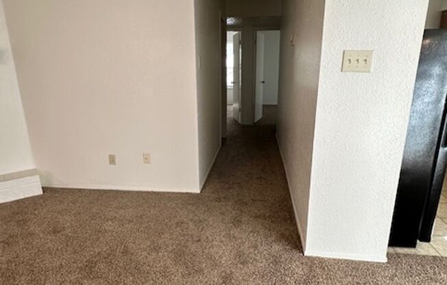 2 beds, 2 baths, 925 sqft, $875, Unit 1108