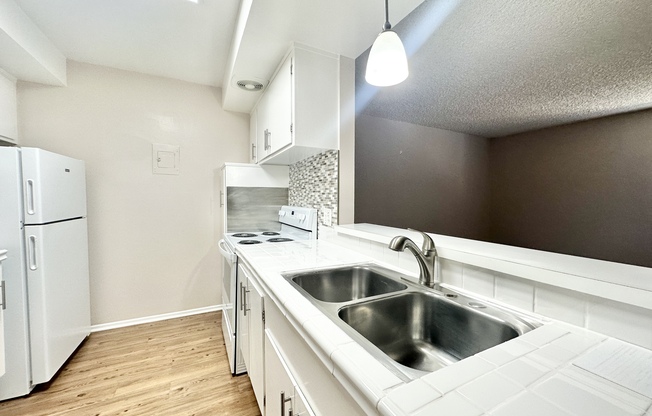 Studio, 1 bath, $1,480