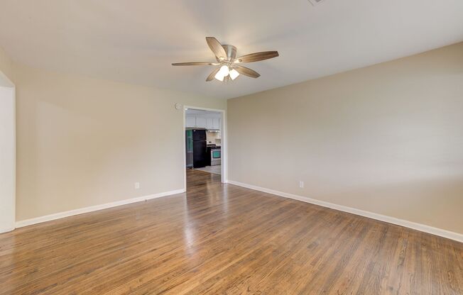 Recently Remodeled 3 Bed 1 Bath!