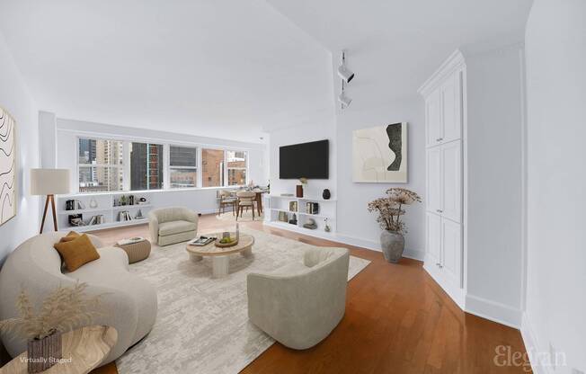 155 E 34th St