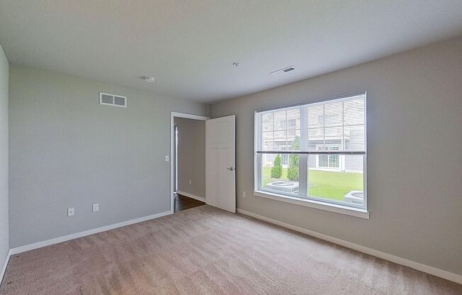 1 bed, 1 bath, 1,021 sqft, $1,465, Unit 29