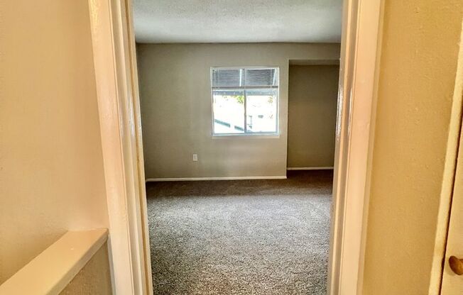 2 beds, 1.5 baths, $1,581, Unit # 10