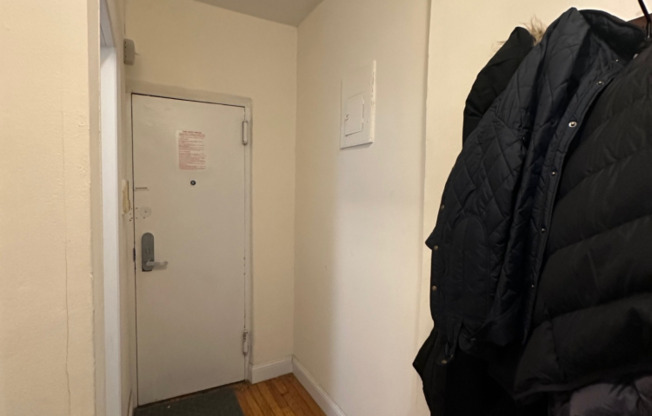 114 E 1 ST