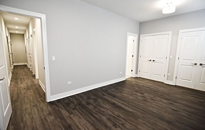 4 beds, 2.5 baths, 1,500 sqft, $4,900, Unit 927-104