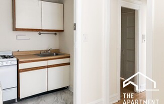 518 W Cornelia Ave 216