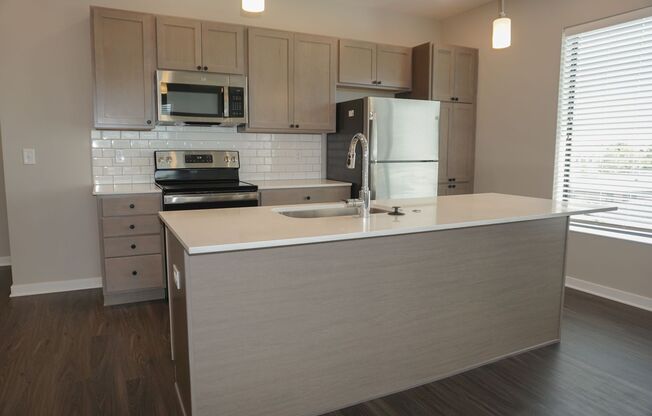 2 beds, 2 baths, 1,150 sqft, $1,789, Unit 248