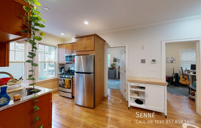 8 MARNEY ST