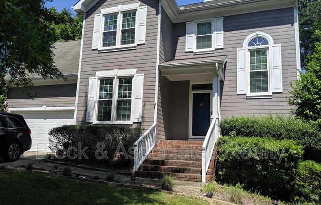 214 CASTLE HAYNE DR