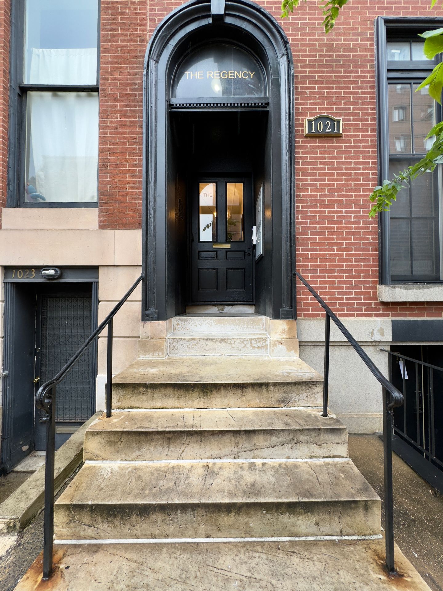 1021 SAINT PAUL ST