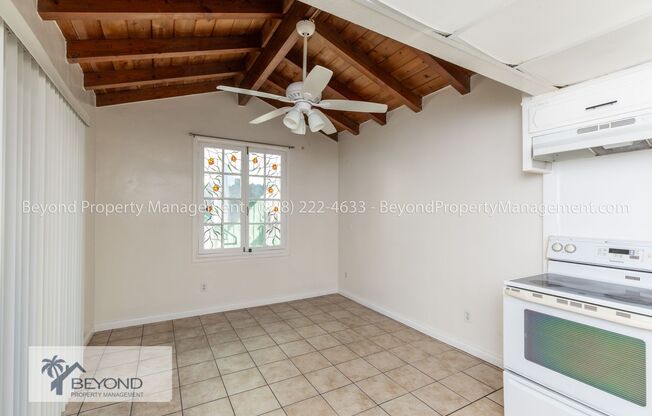 2 beds, 1 bath, 1,100 sqft, $2,988, Unit 4439 Estrella