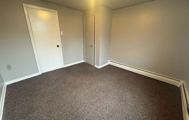 1 bed, 1 bath, $1,150, Unit Apt A