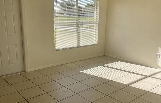 920 ANDALUSIA BLVD
