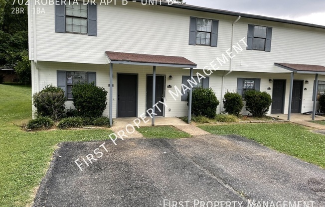 2 beds, 1 bath, 1,045 sqft, $999