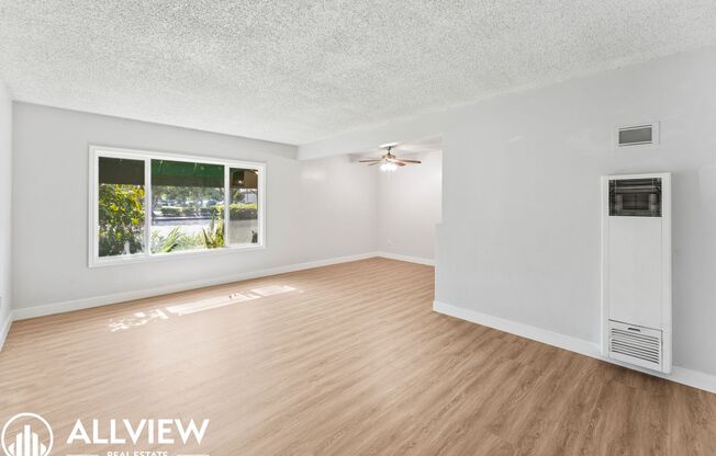 Updated 1 Bedroom Apartment Near Downtown Disney and The Outlets
