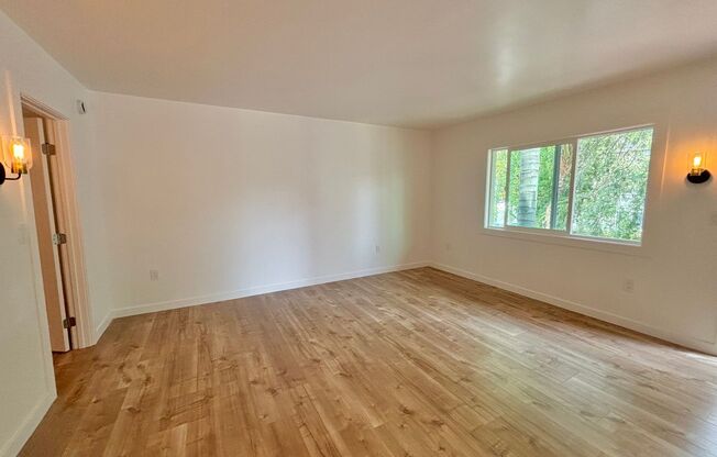 4657 Coldwater Canyon Ave