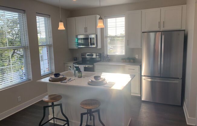 2 Bedroom 2.5 Bathroom Multi Level Corner Unit Flat in Ralston