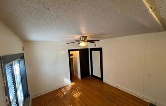 Studio, 1 bath, 366 sqft, $790, Unit 105