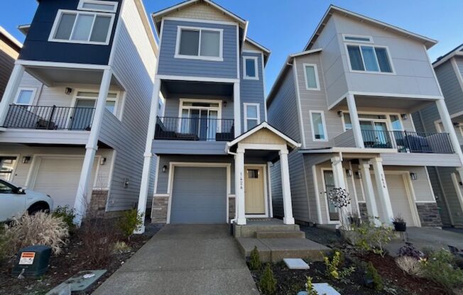 2 Bedroom 2.5 Bath Home Newberg OR 97132