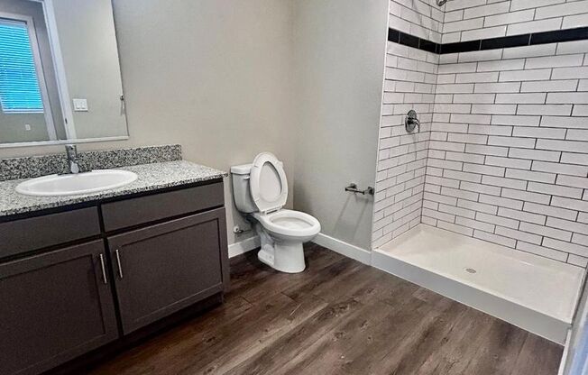 2 beds, 2 baths, 1,130 sqft, $1,576, Unit 1-411