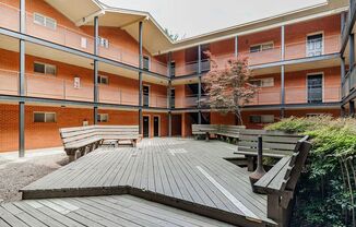 250 Little St. Apt. 202B