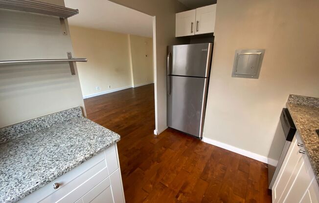 Studio, 1 bath, $1,950, Unit # 713