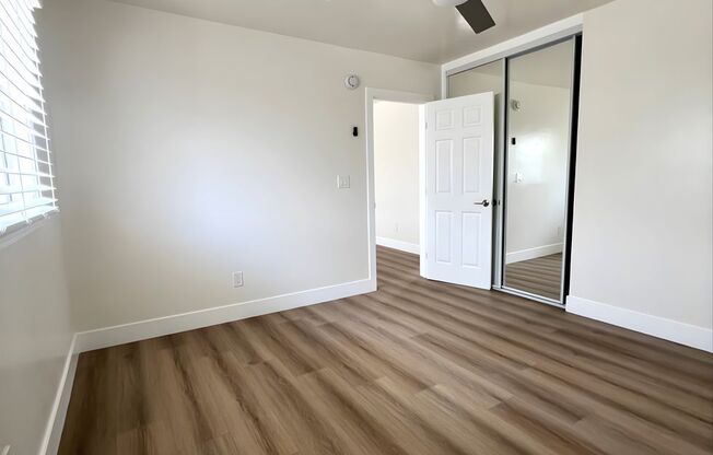 1256 W. 39th St