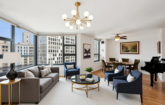 401 East Ontario Street